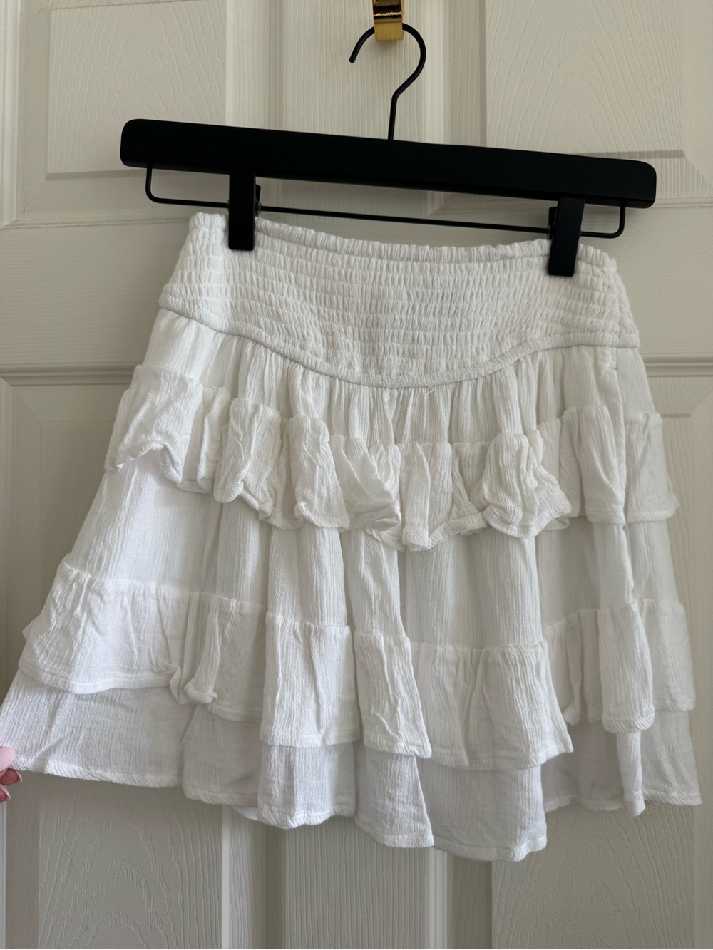 Hollister White Tiered Ruffle Mini Skort